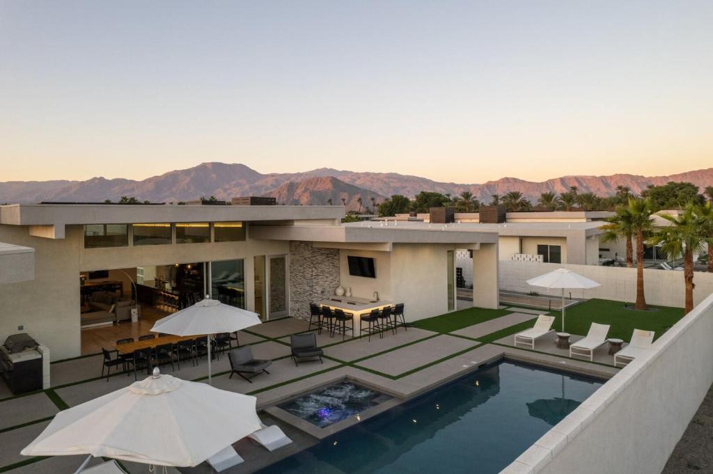 Pet-Friendly Coachella Hideaway with Private Pool & Cowboy Tub